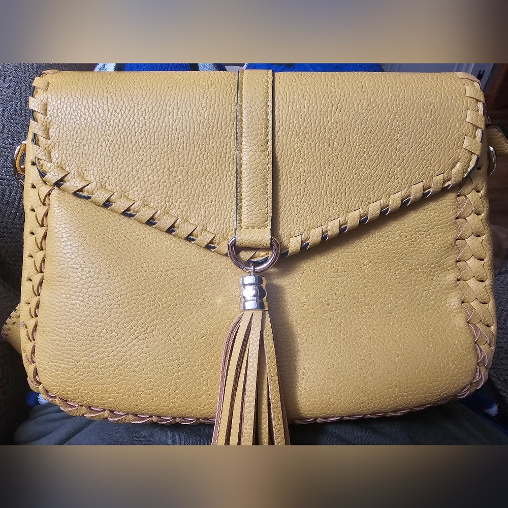 Jen&CO: Yellow Leather Crossbody Bag